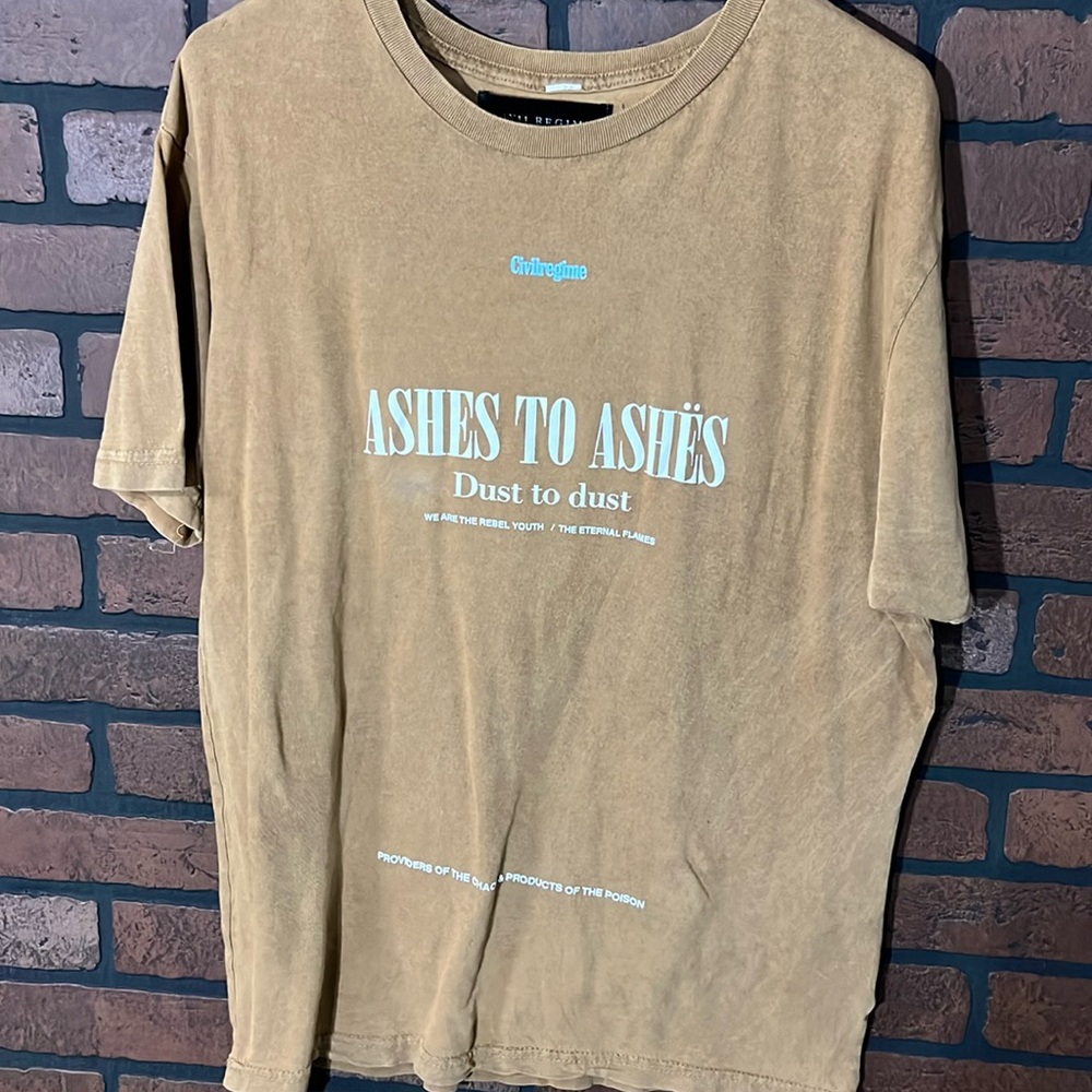 Mens civil regime size medium shirt. “Tobacco” color